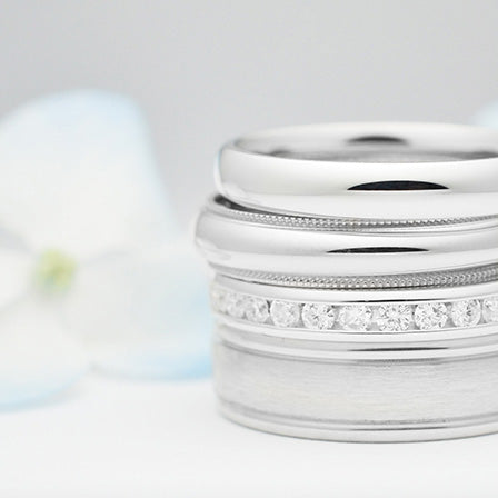 Platinum Men's and Women's Wedding Bands and Rings.